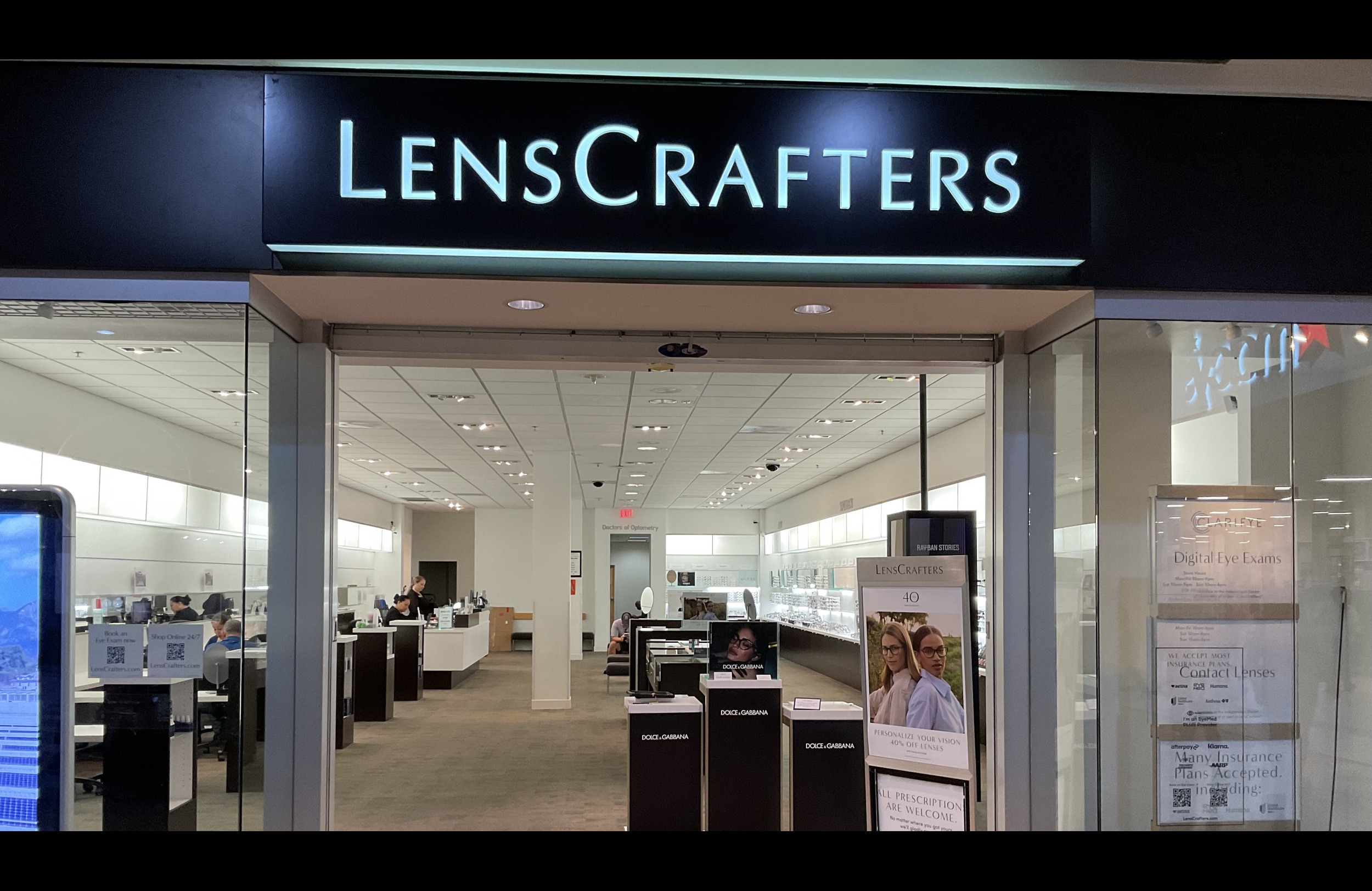 does lenscrafters take tricare