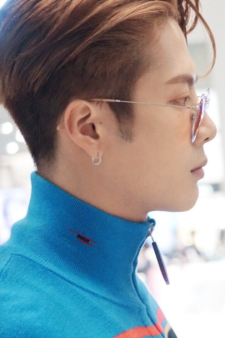 jackson wang piercing