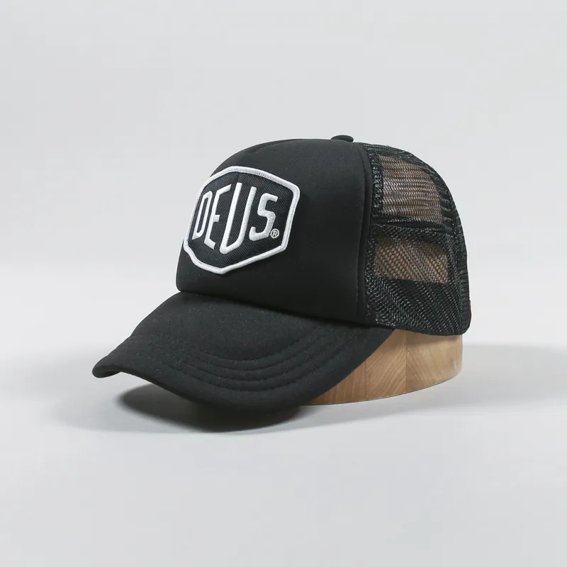 deus machina cap