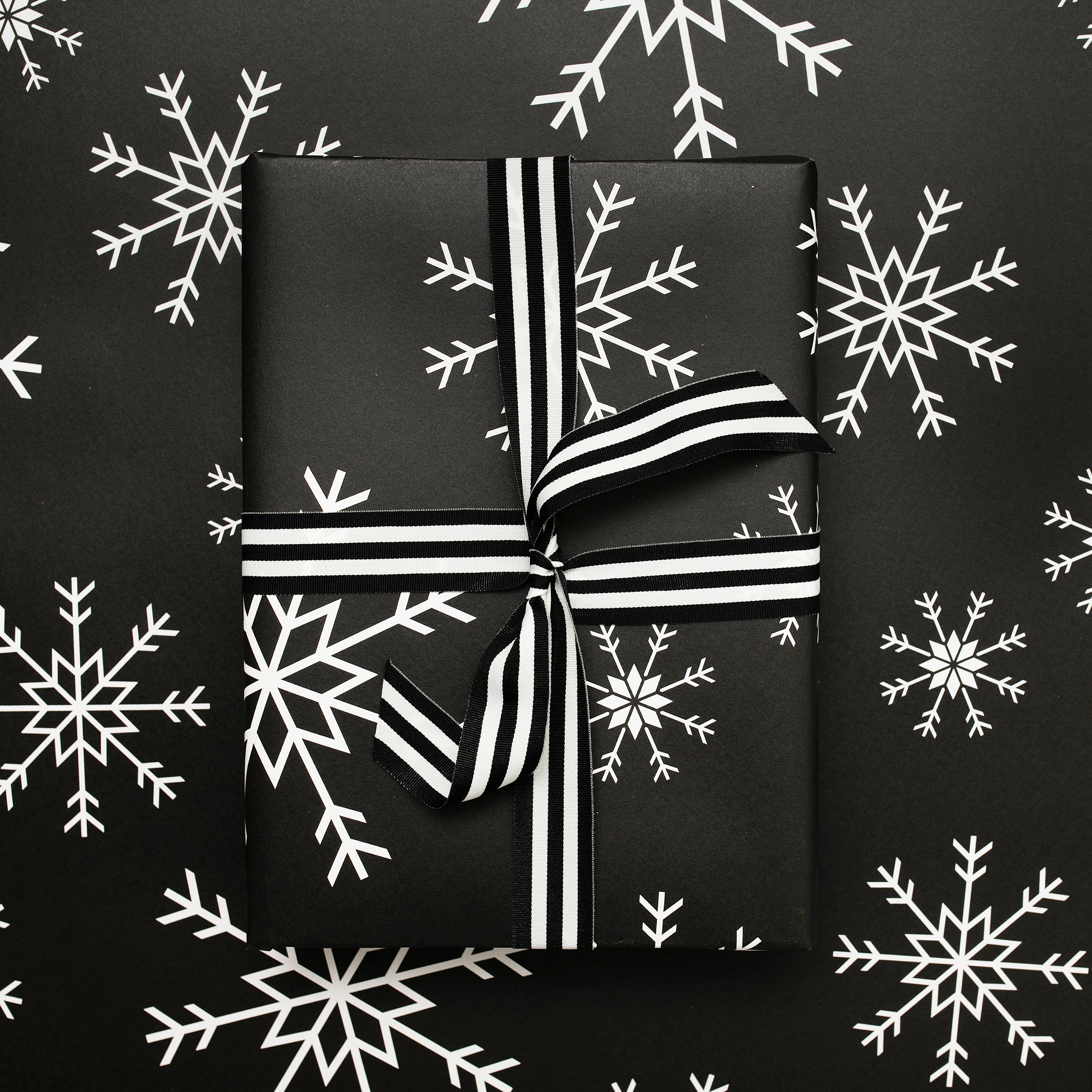 black and white christmas wrapping paper