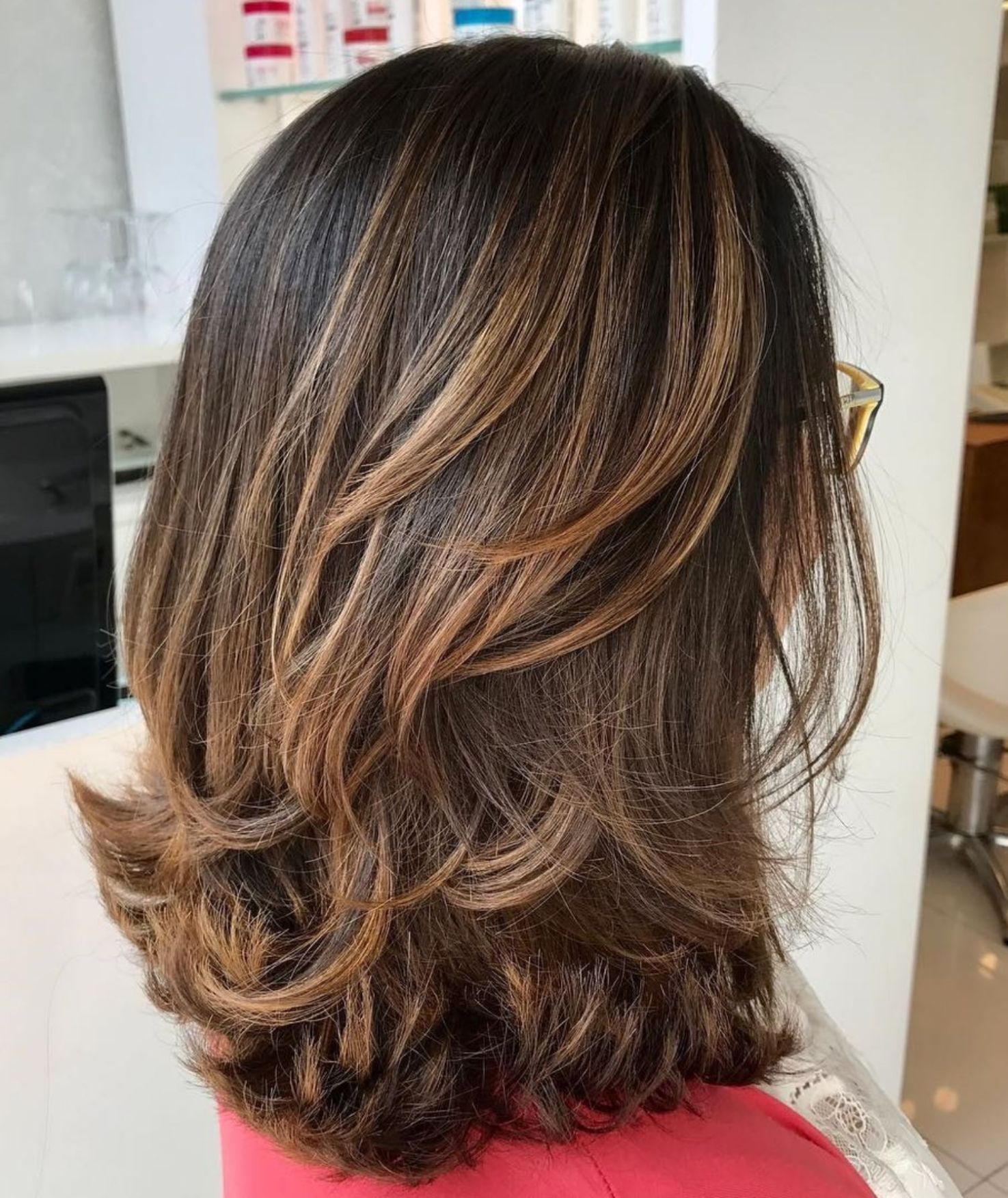 layered medium length hair