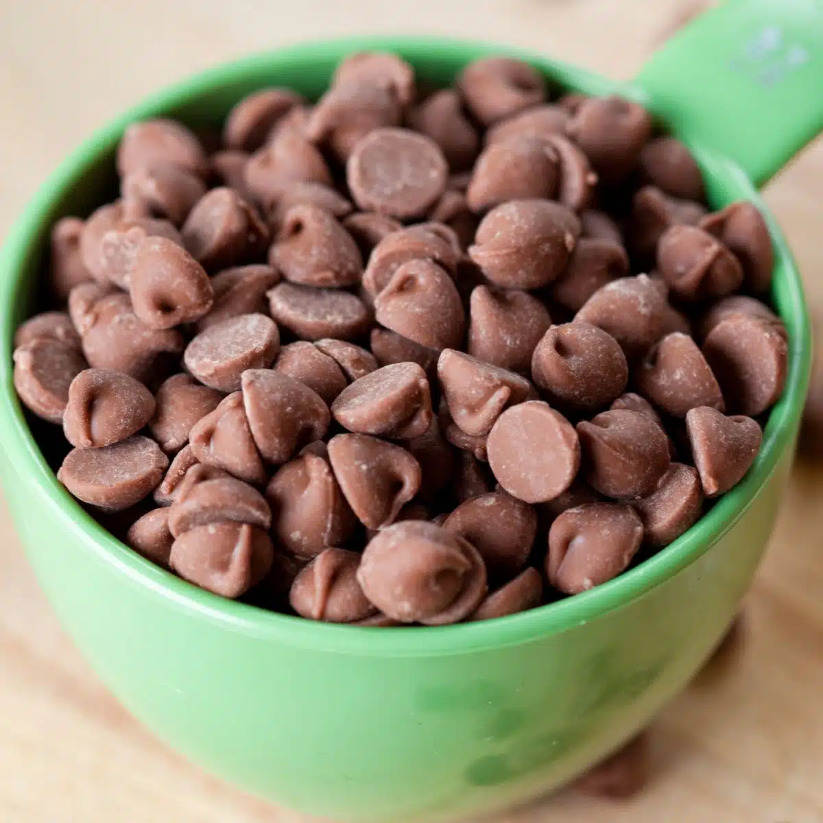 chocolate chips ounces to cups