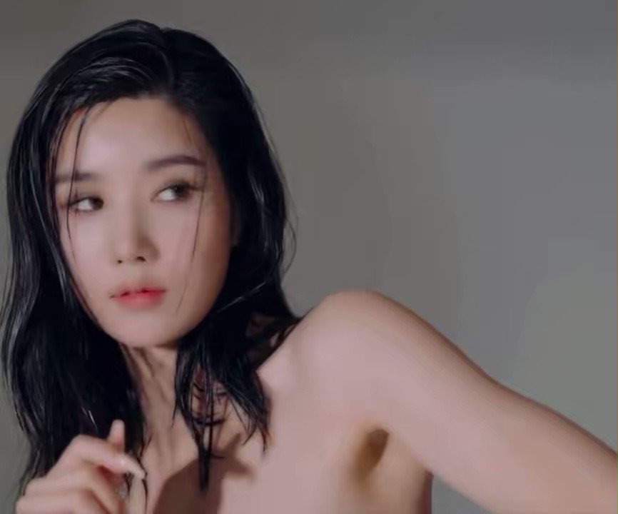 eunbi nude