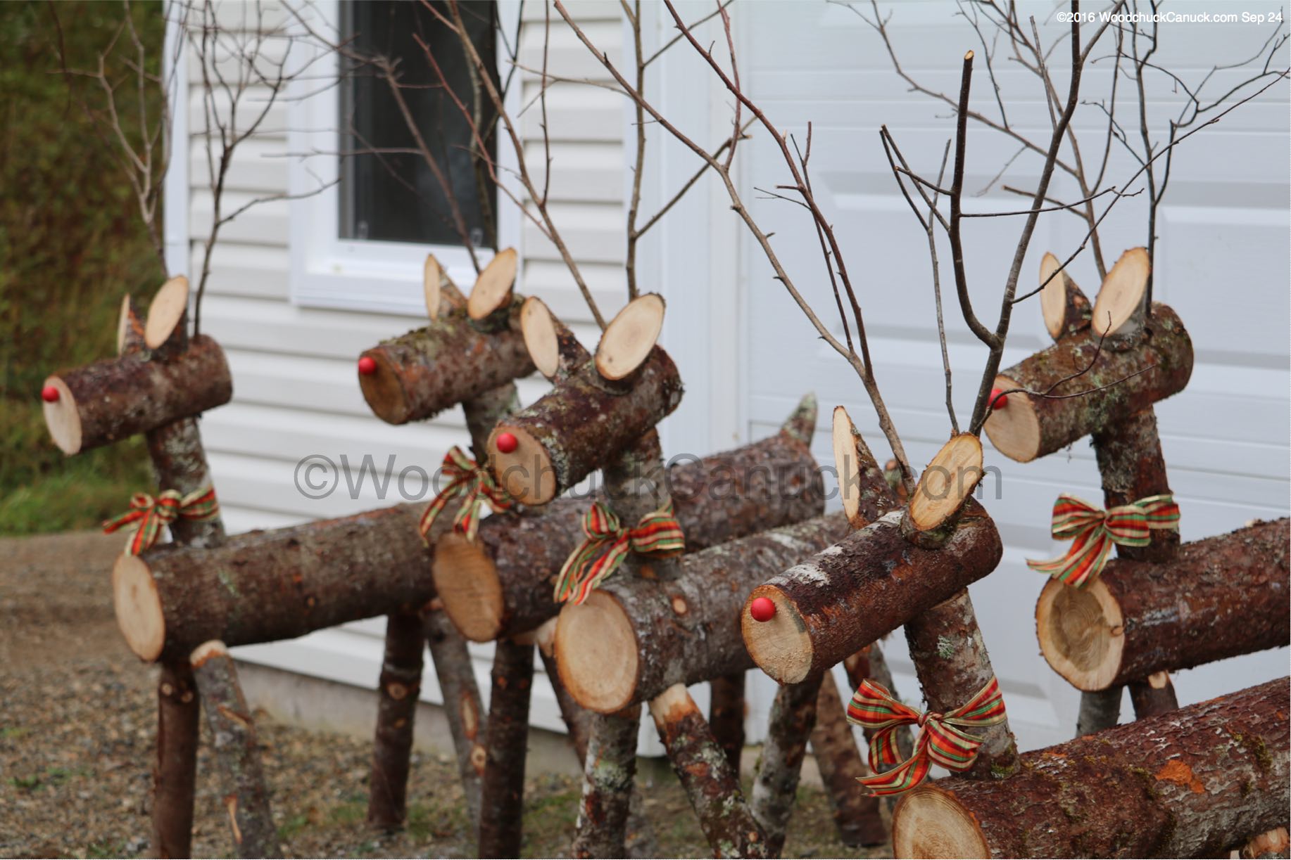 making reindeer from logs