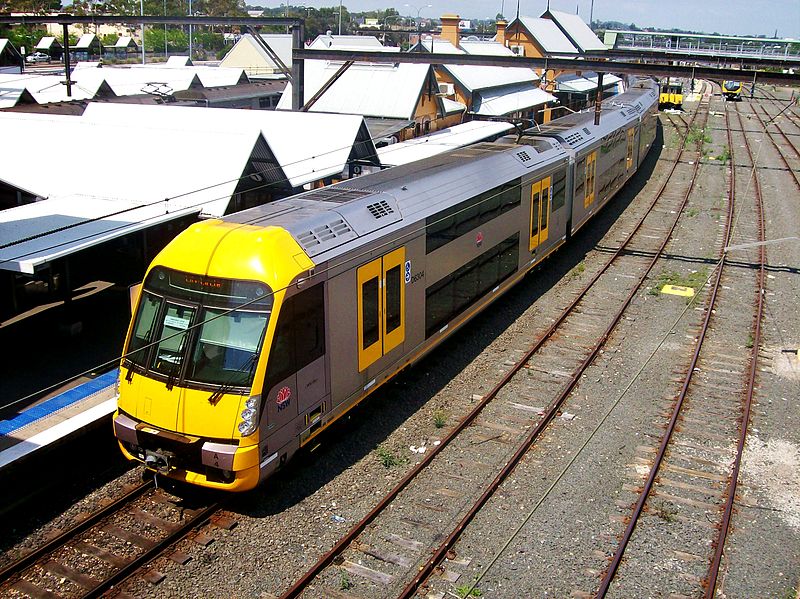 sydney train t8