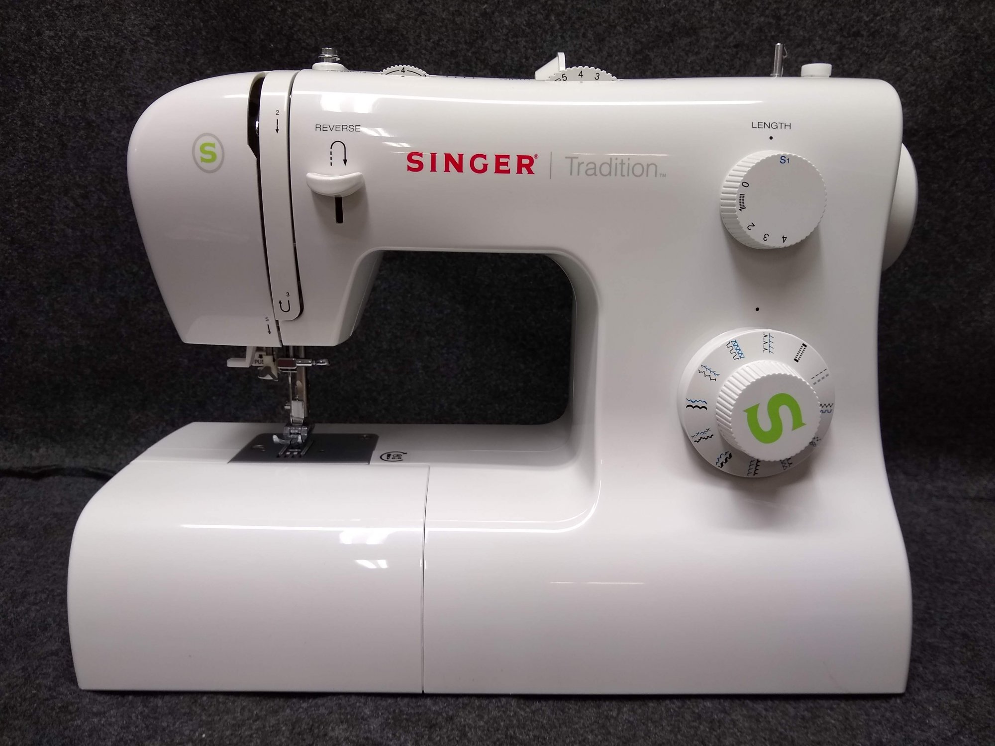 singer tradition sewing machine