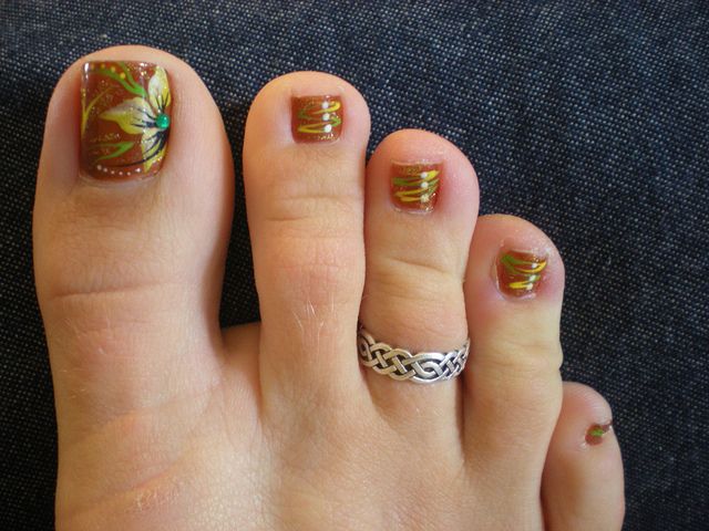 fall toe nail art designs