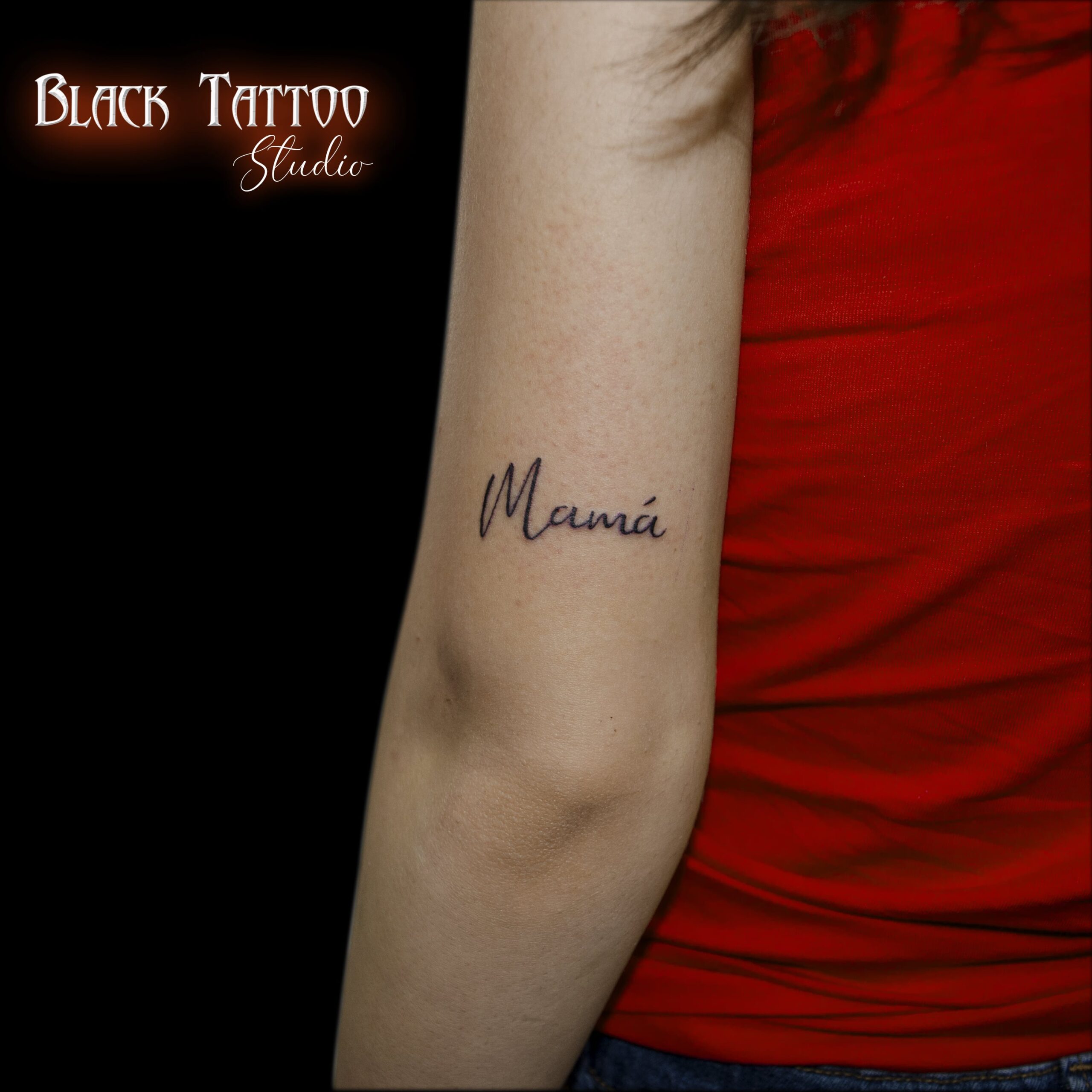 tatuaje nombre mama