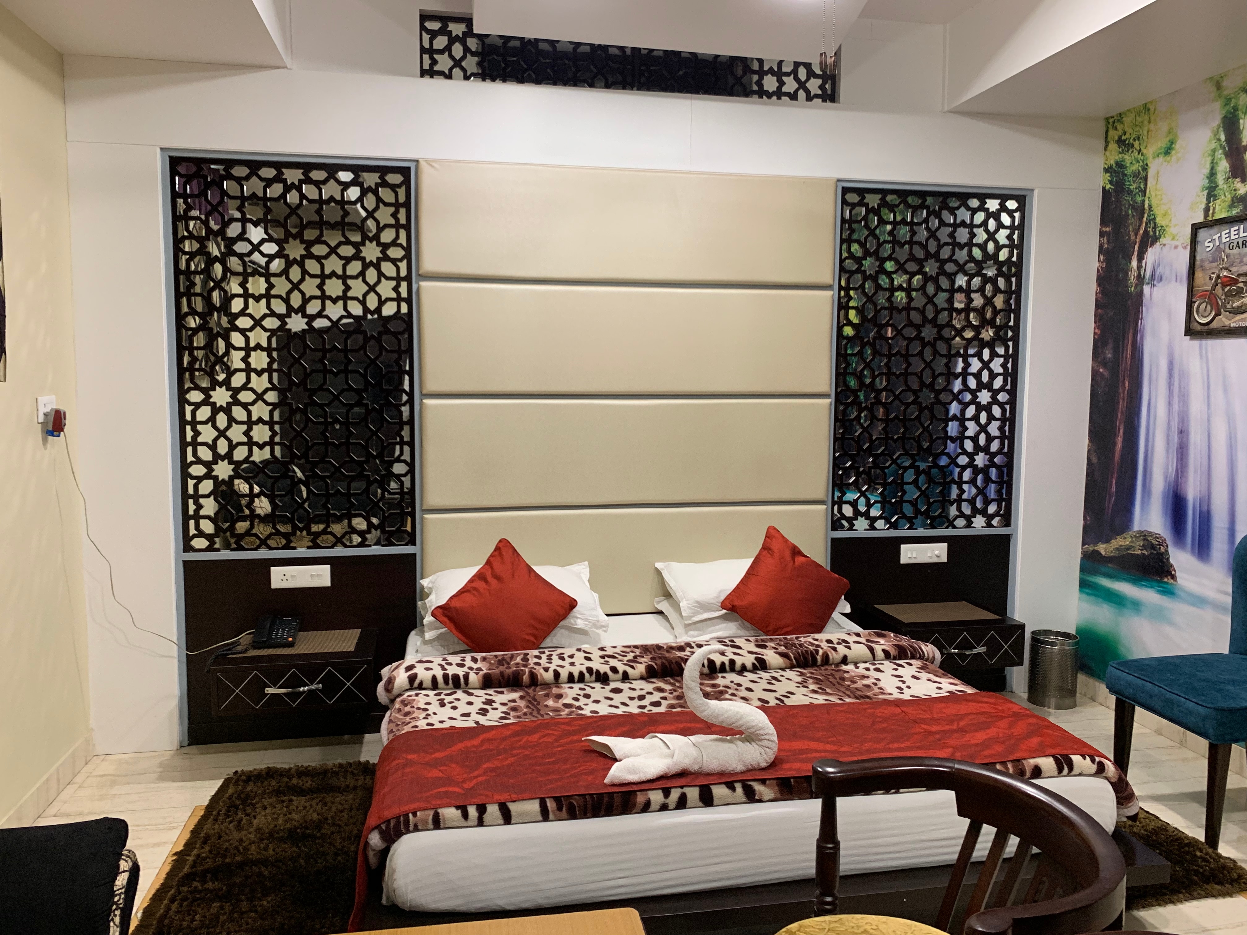 moga hotel room price