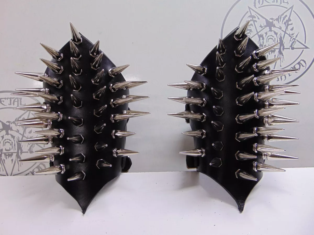 black metal spiked gauntlets