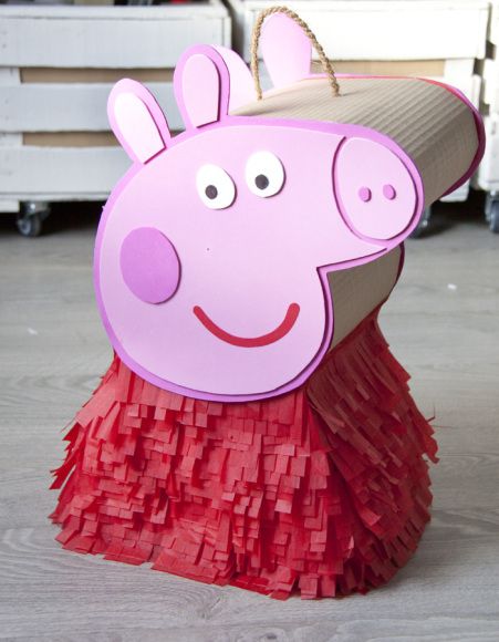 como hacer una piñata de peppa