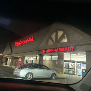 walgreens at union and mclean