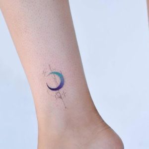 diseño luna tattoo