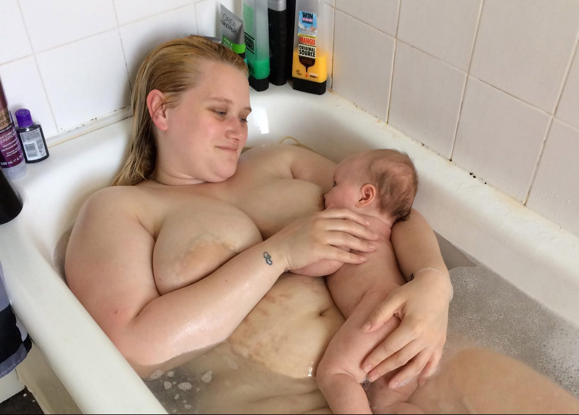 naked breastfeeding