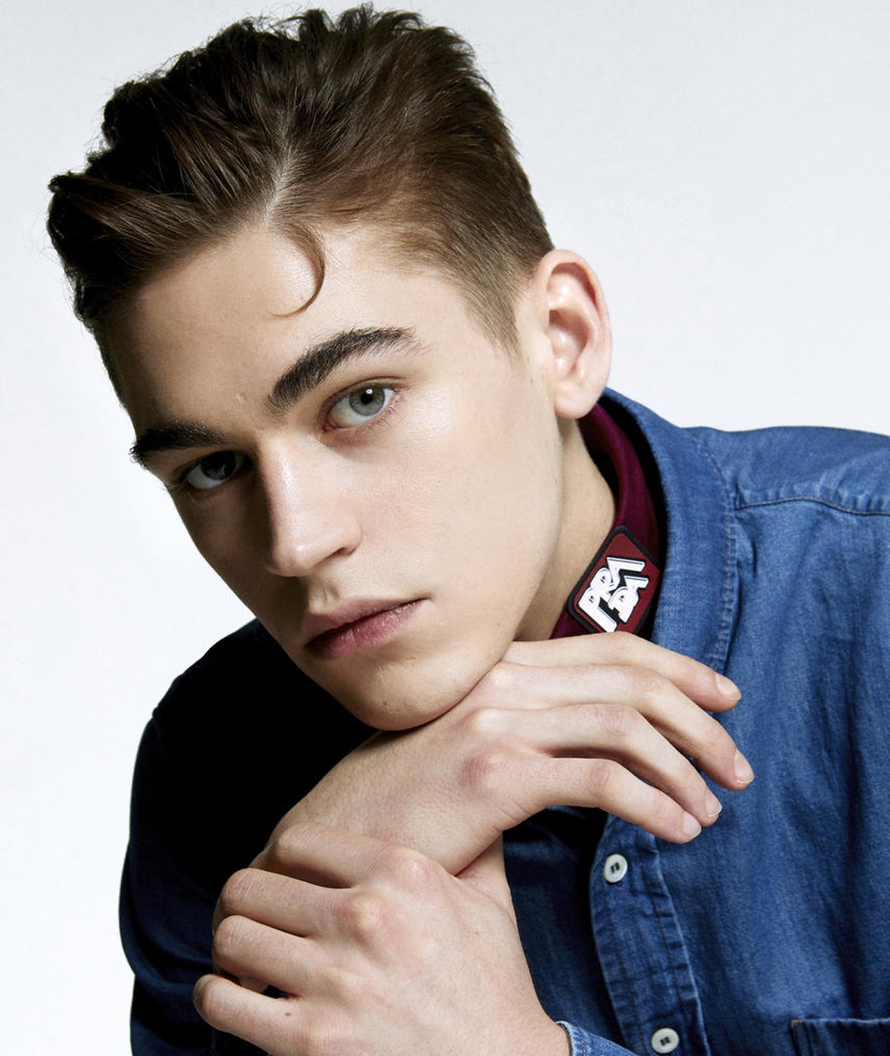 films avec hero fiennes-tiffin