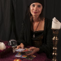 psychic reading near me