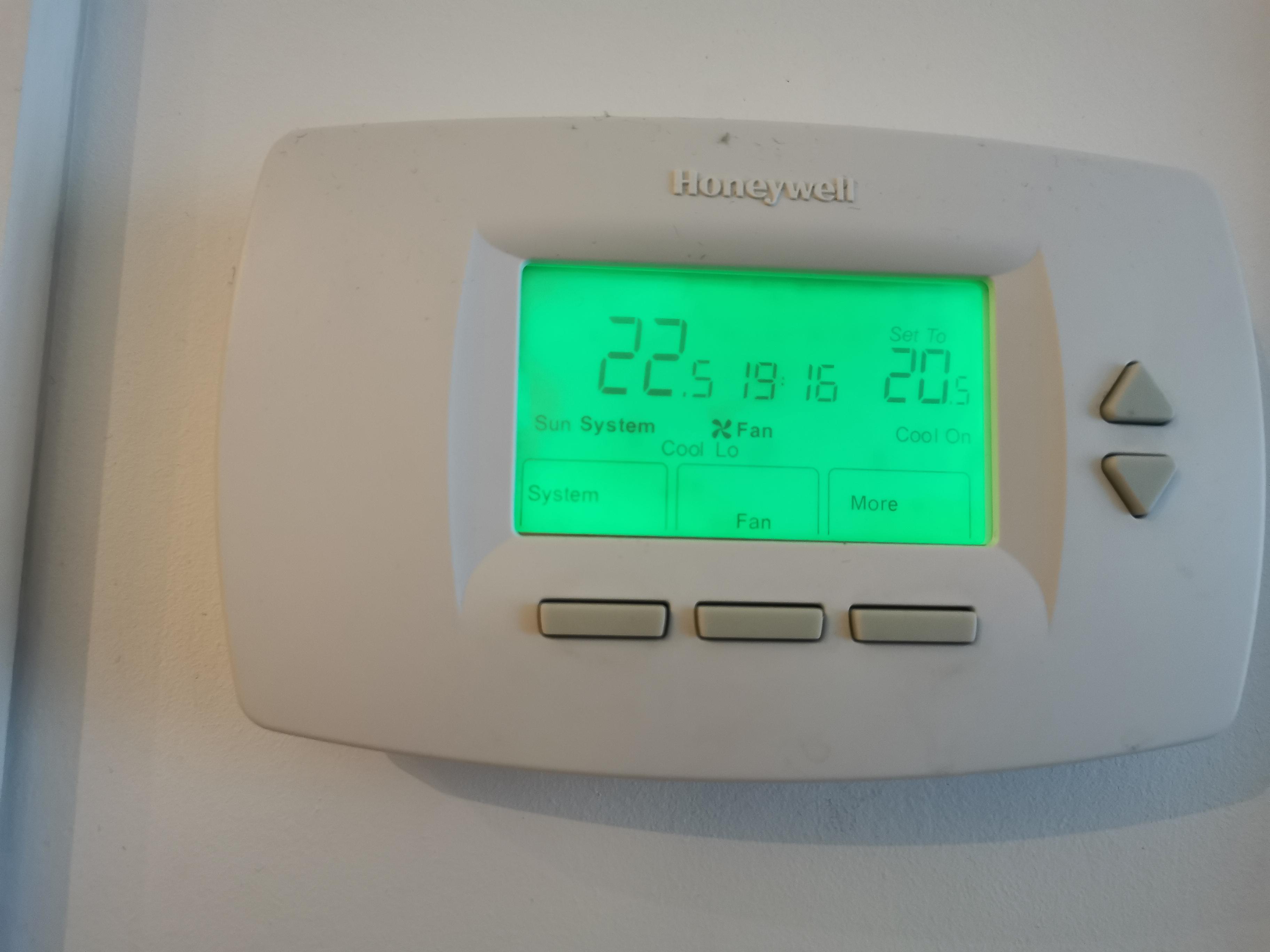 how to turn off the fan on a honeywell thermostat