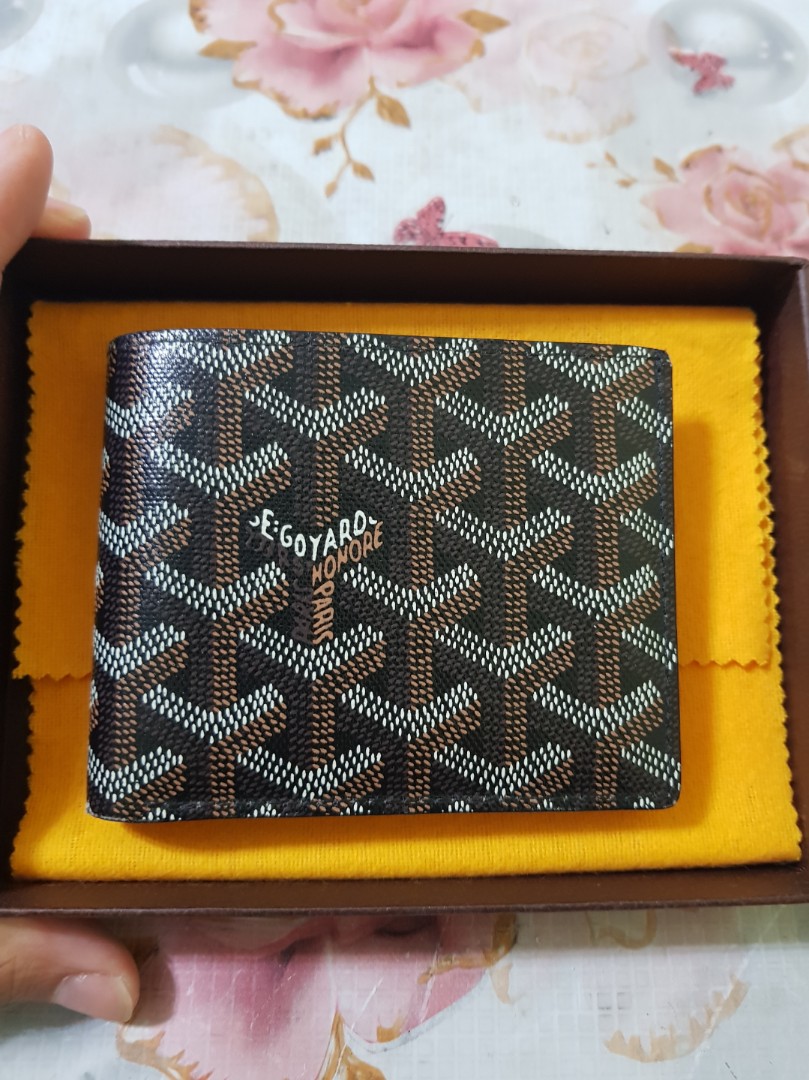 goyard wallet price