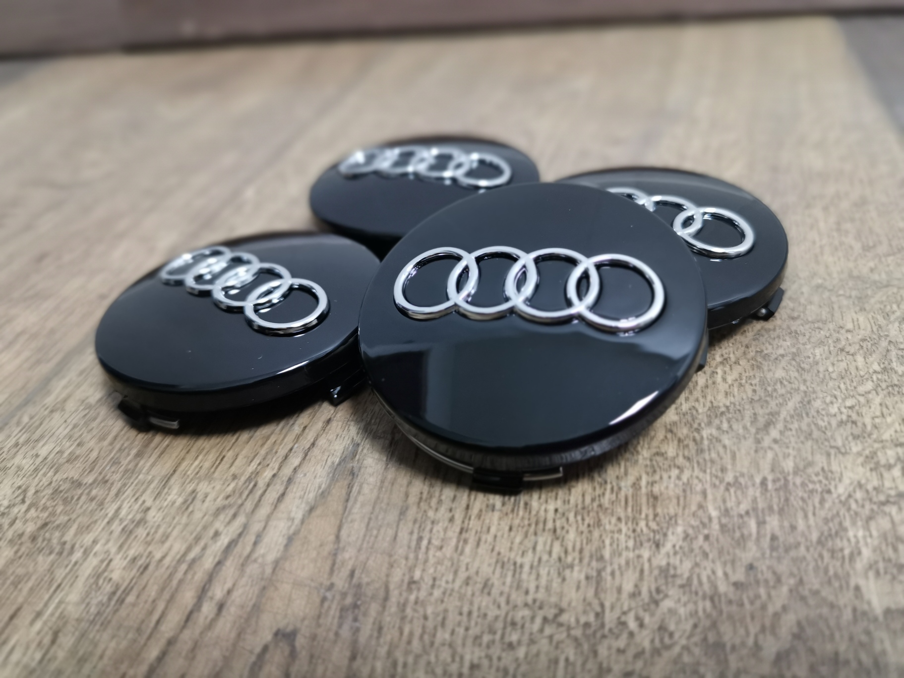 audi wheel center caps