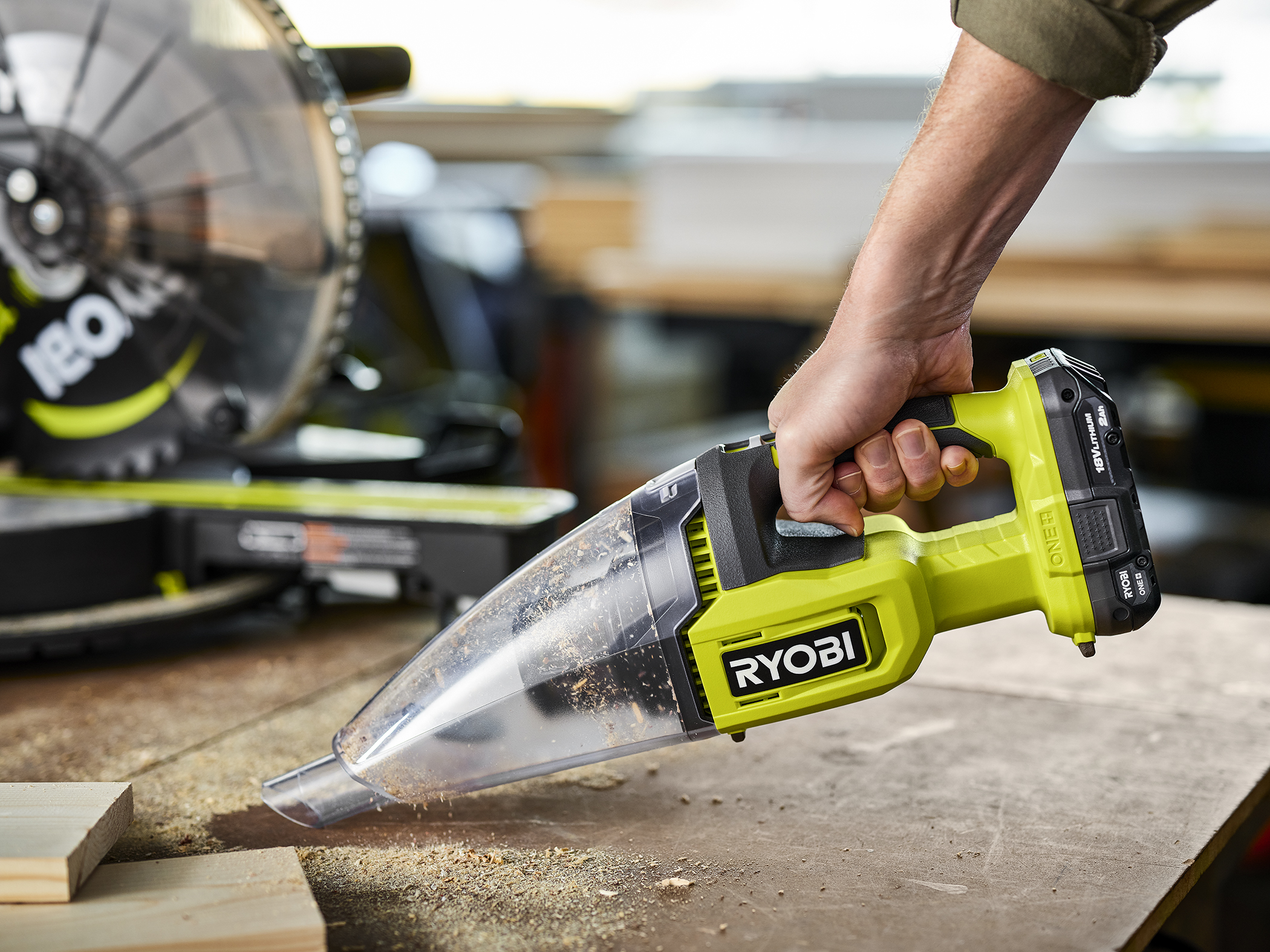 ryobi 18v one+ performance hand vacuum kit