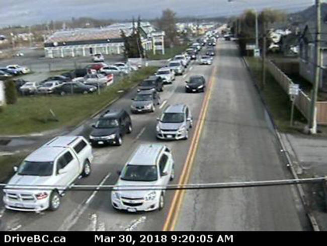 lynden border crossing wait times