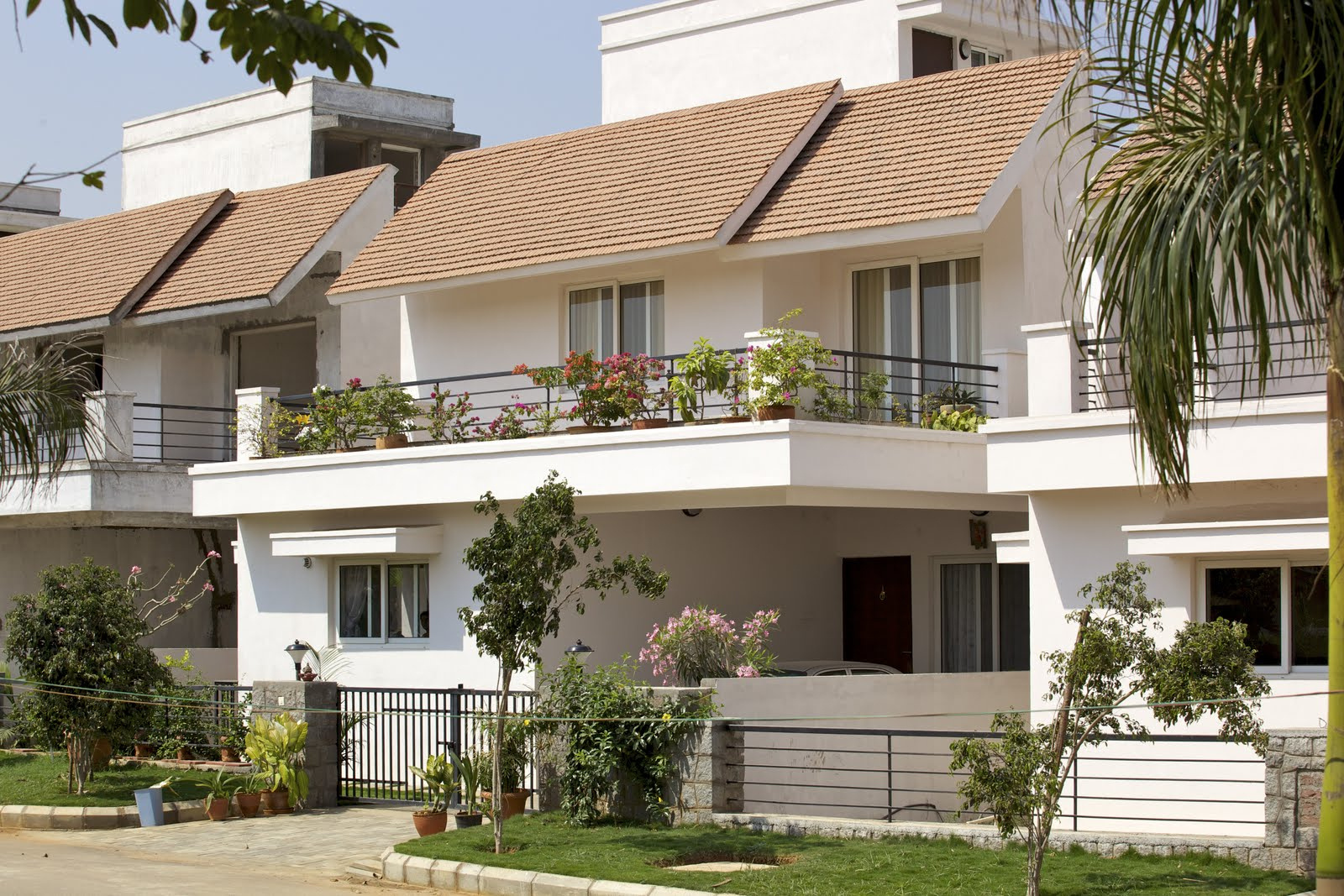 kompally gated community villas