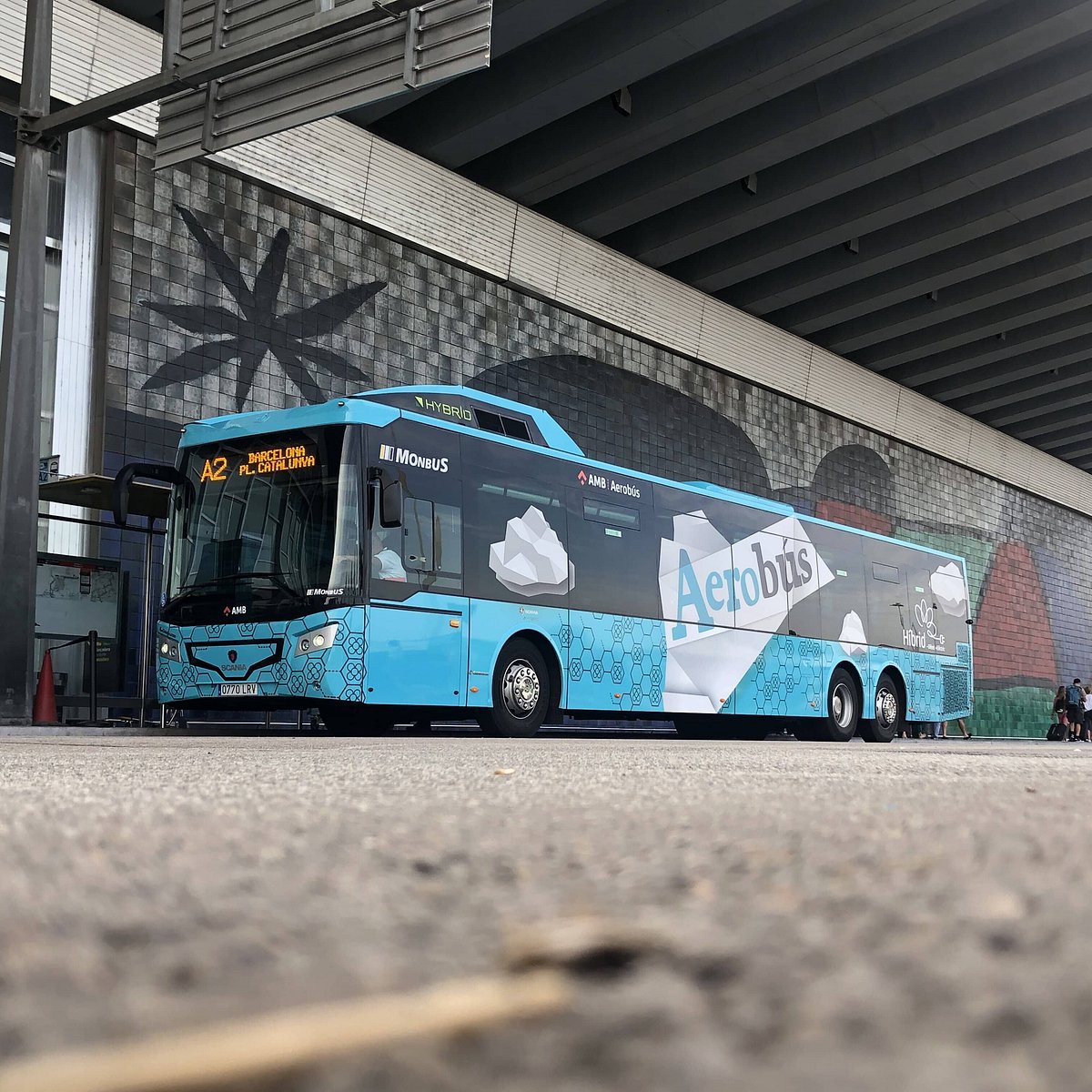 cuanto tarda el aerobus barcelona