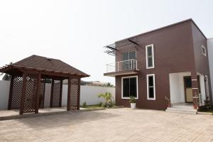 vacation homes in accra ghana