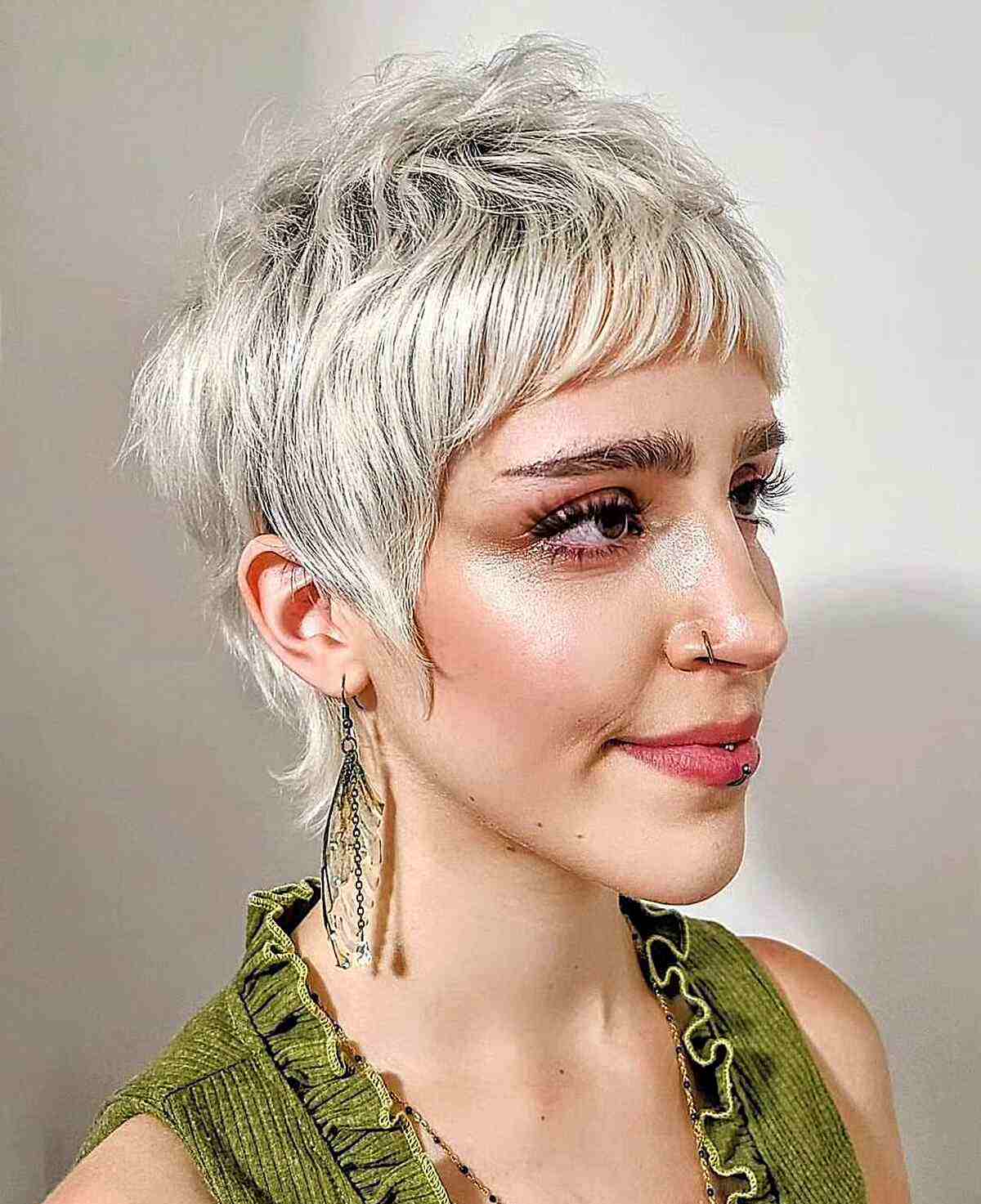 short shaggy pixie mullet