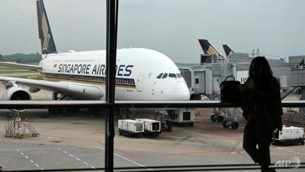 singapore airlines flight arrival status