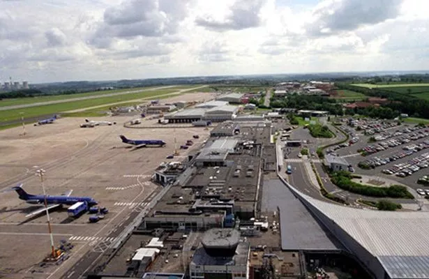 east midlands airport emergency landing today