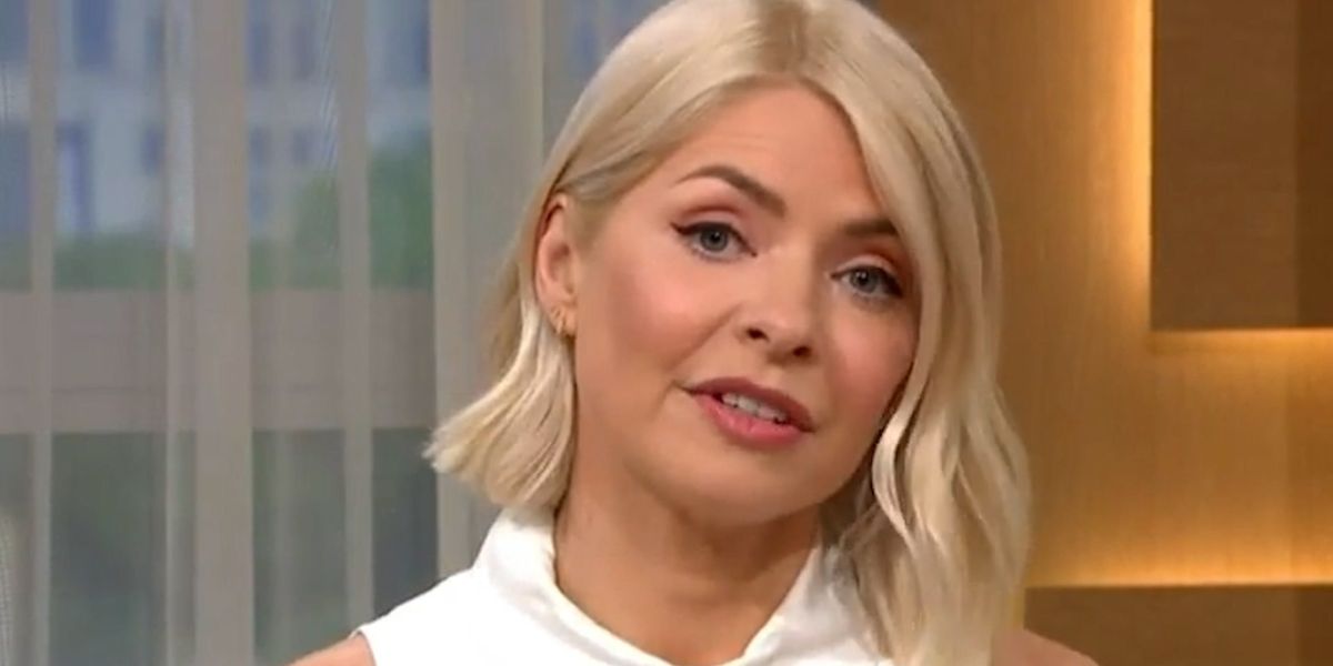 holly willoughby insincere