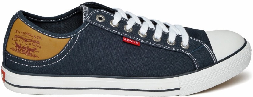 levi strauss shoes