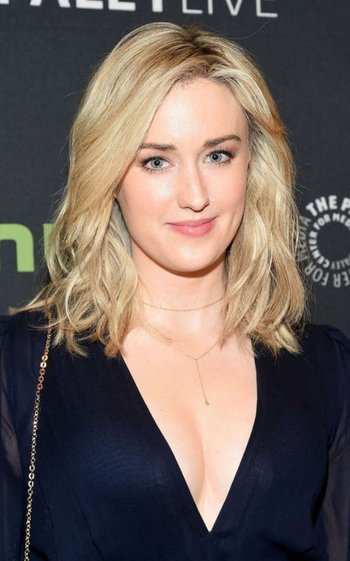 ashley johnson critical role