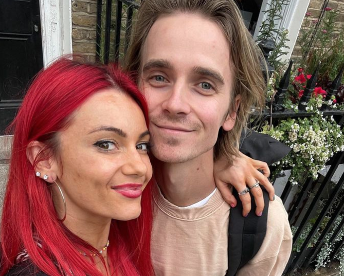 dianne buswell joe sugg split