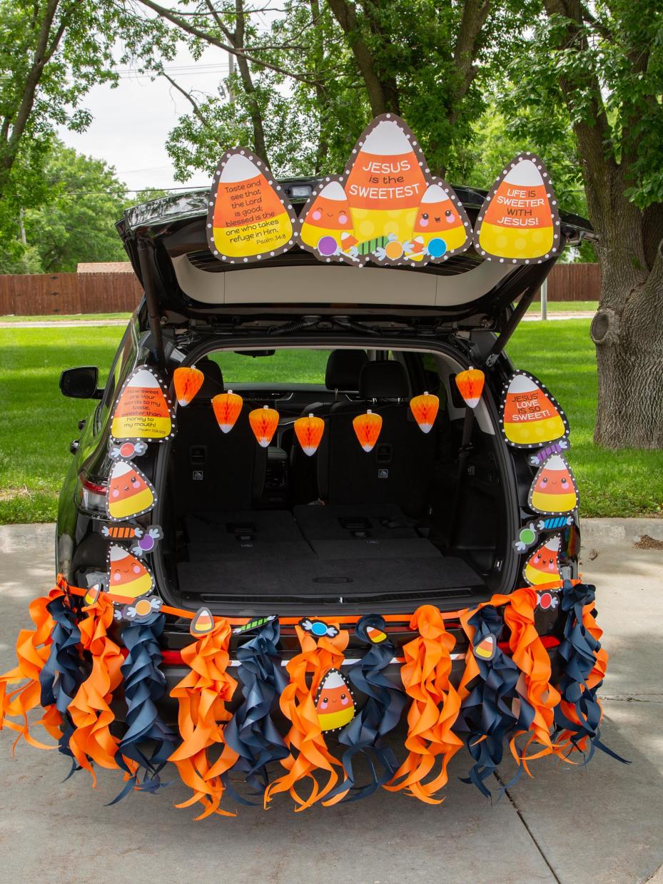 car trunk decorating ideas