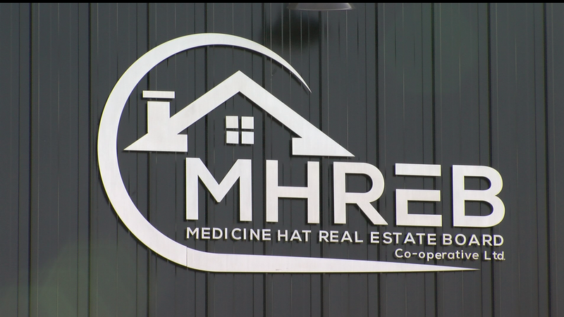 medicine hat real estate board