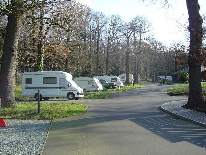 abbey wood caravan and motorhome club campsite prices