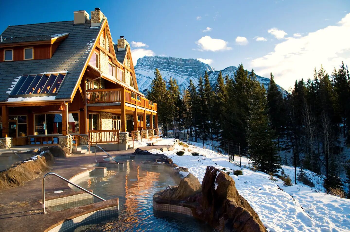 airbnb banff canada