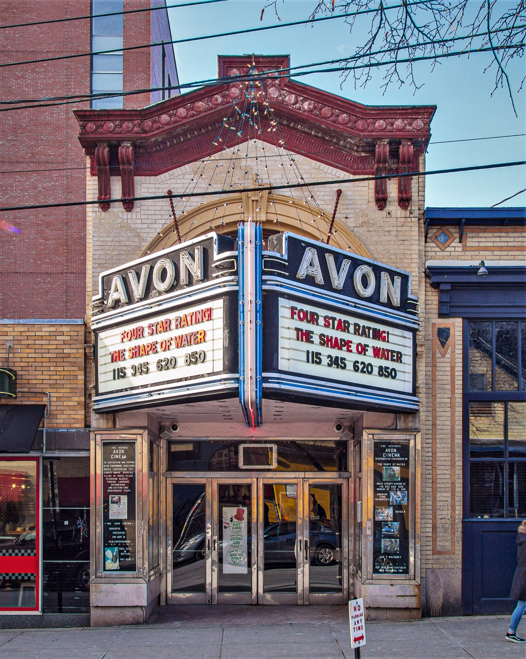 avon amc theaters