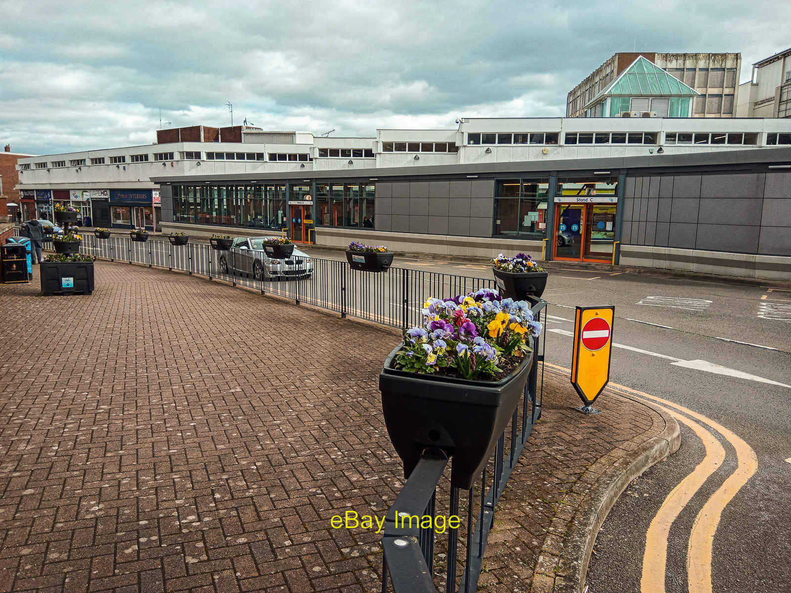 halesowen bus station