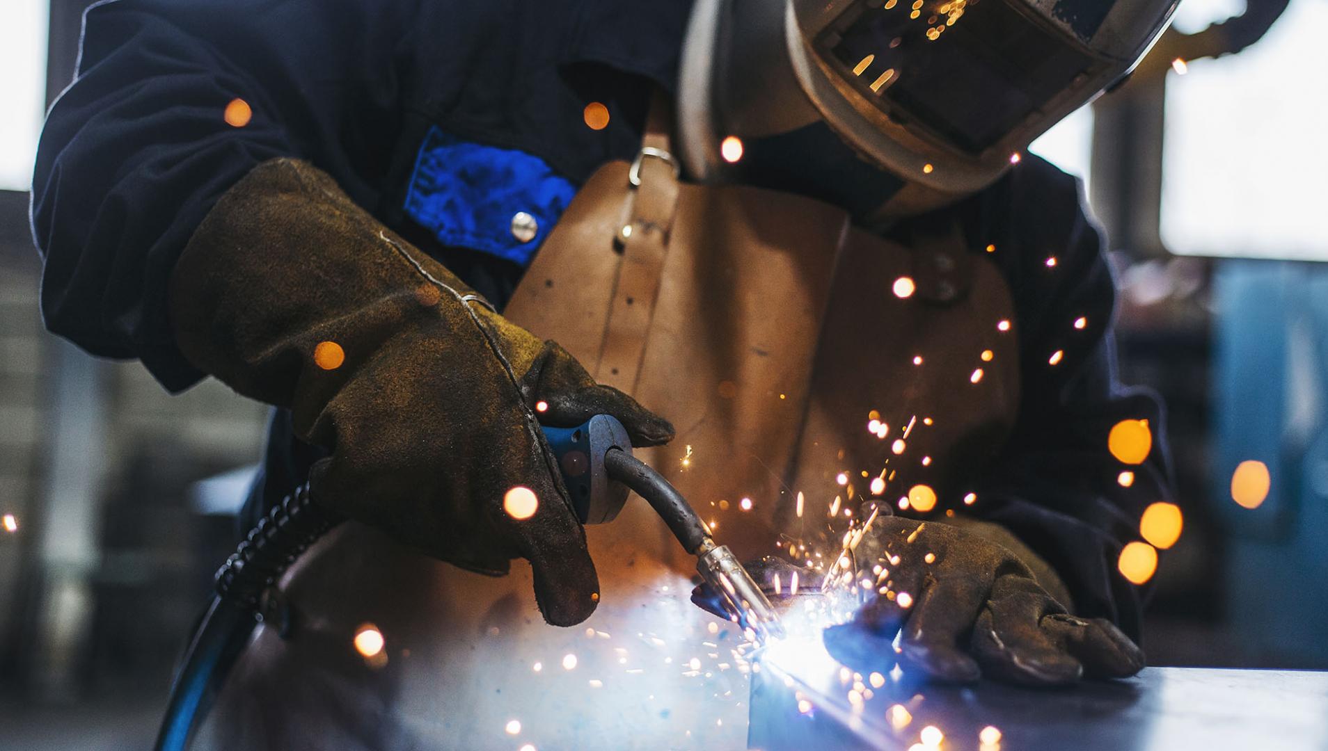 welding jobs in winnipeg mb