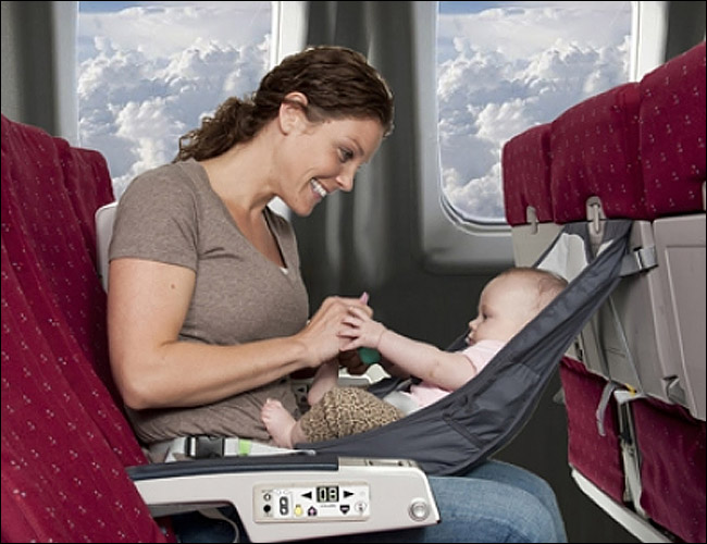 bassinet in flight emirates