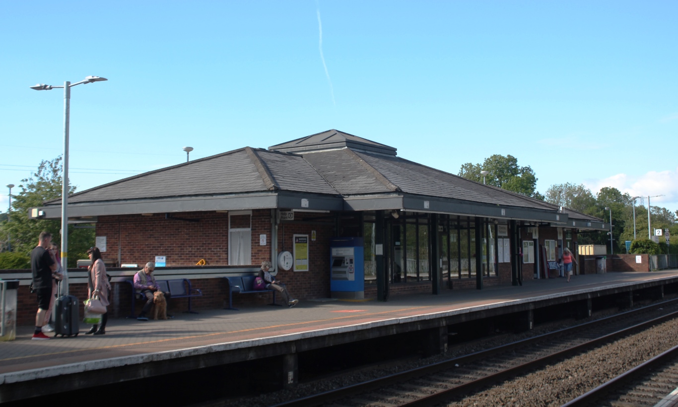 tiverton parkway train station