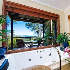 cheap accommodation sunshine coast hinterland