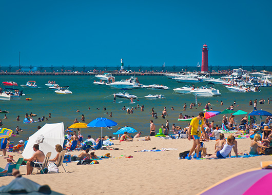 grand haven beach water temp