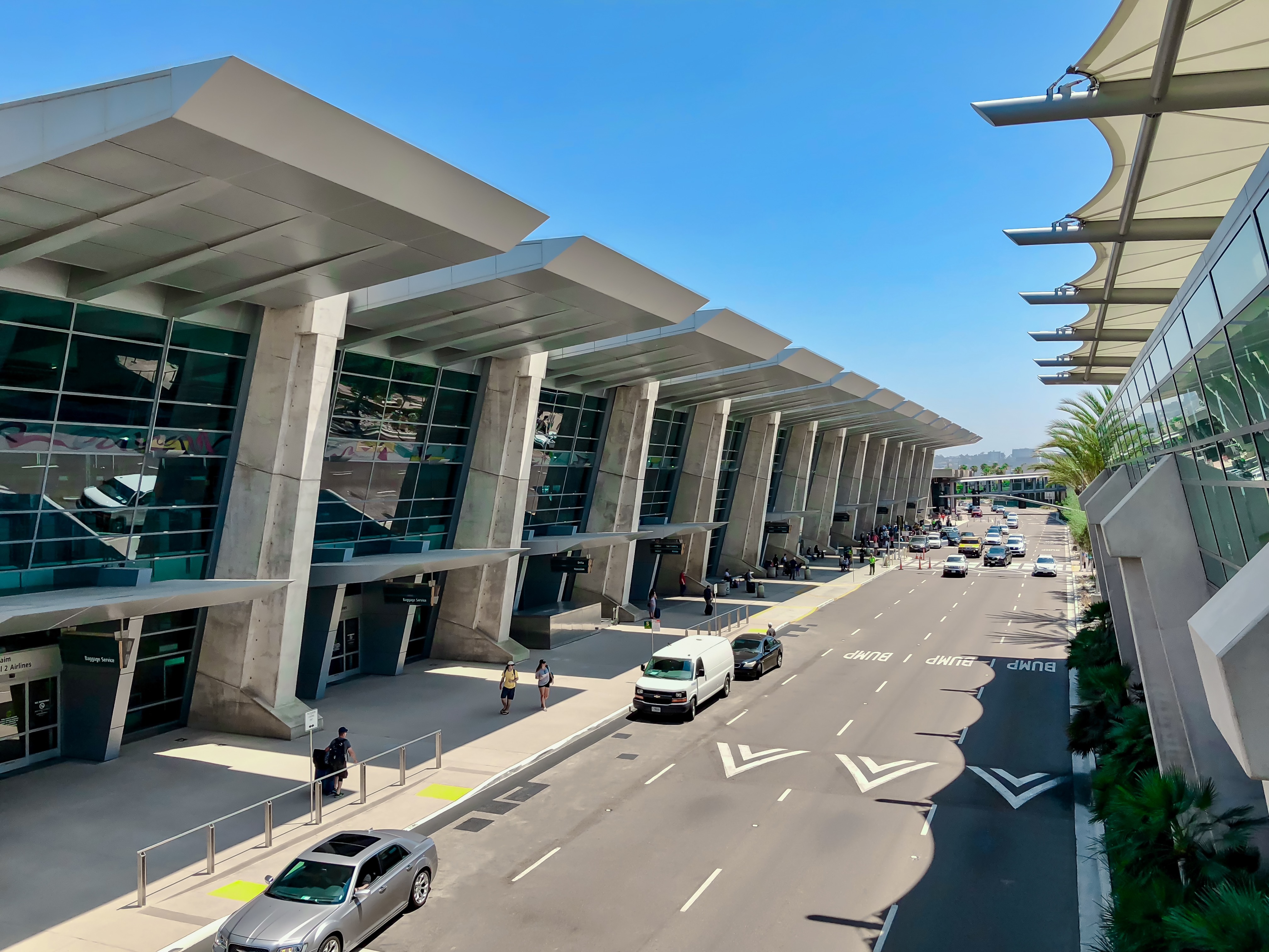 aeropuerto cerca de mi ubicación