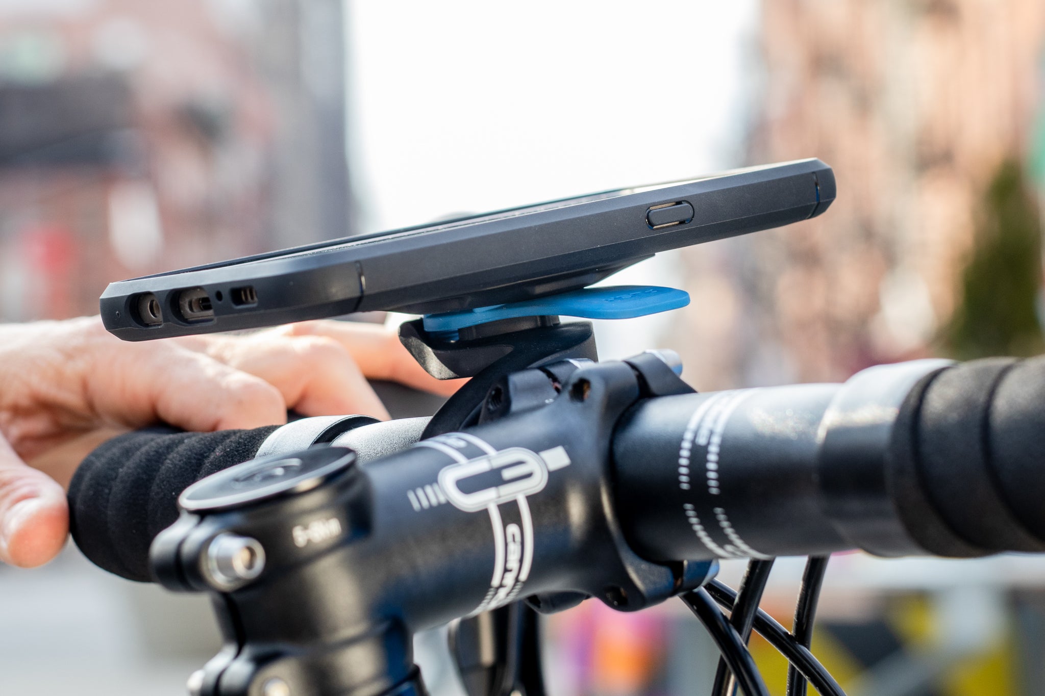 best phone holder for bike