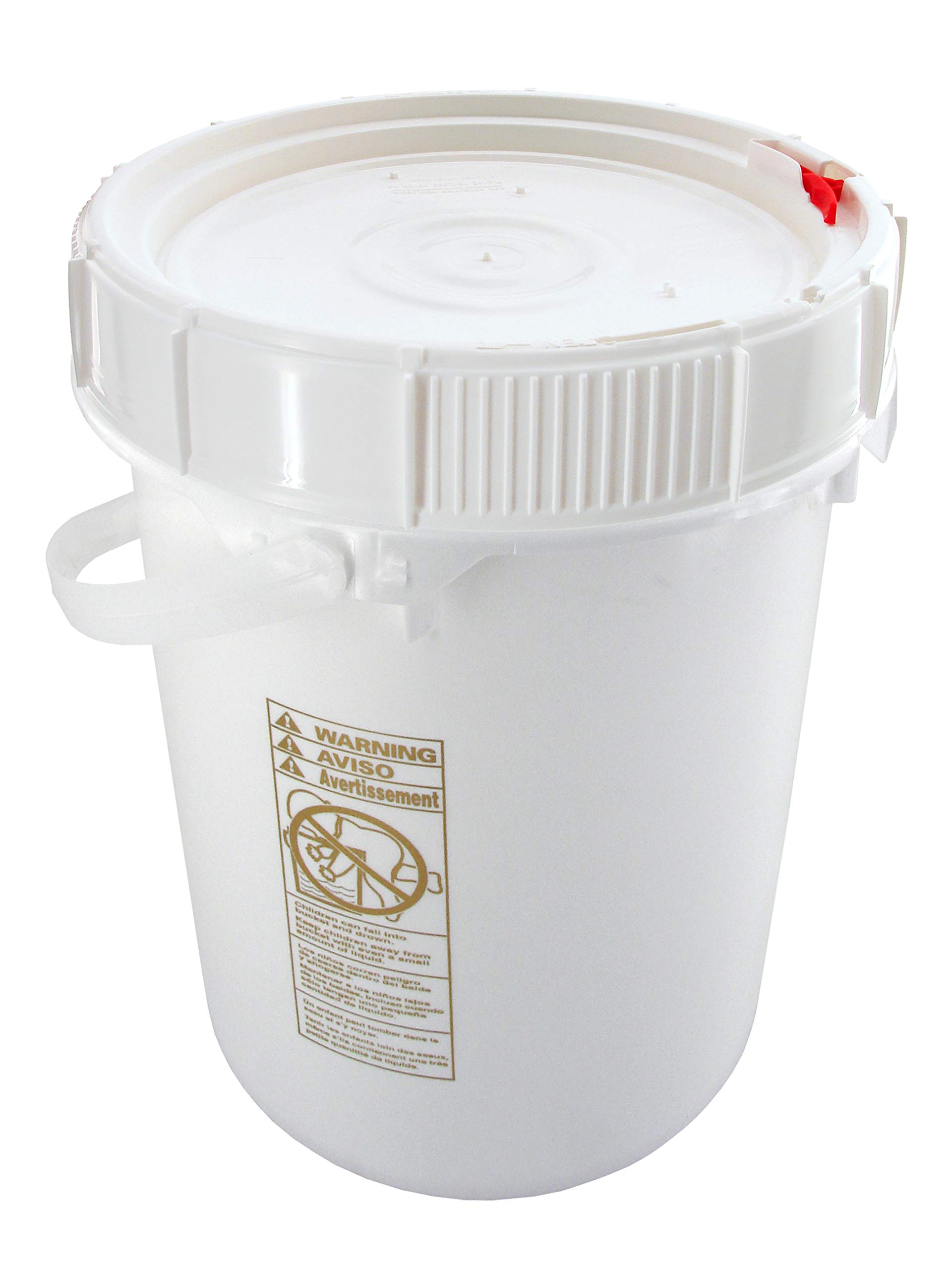 bucket with screw on lid