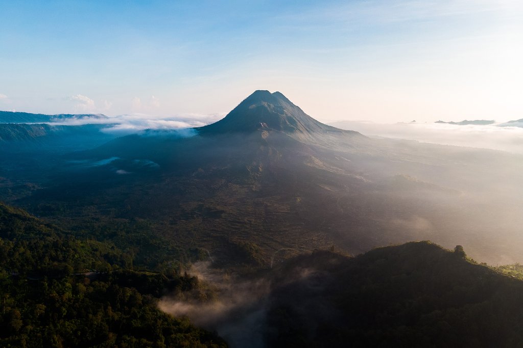 indonesia weather april